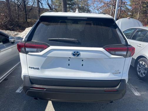 2024 Toyota RAV4 Hybrid LE