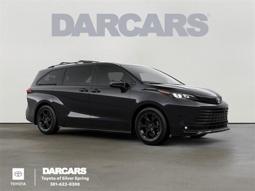 2025 Toyota Sienna Woodland Edition