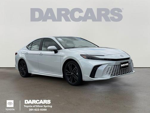Wind Chill Pearl 2025 Toyota Camry XSE Sedan