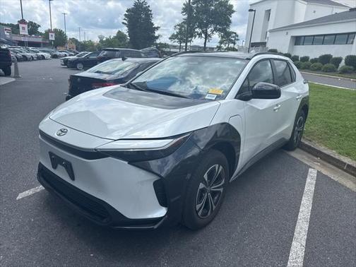 2024 Toyota bZ4X XLE