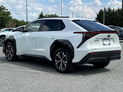2024 Toyota bZ4X XLE