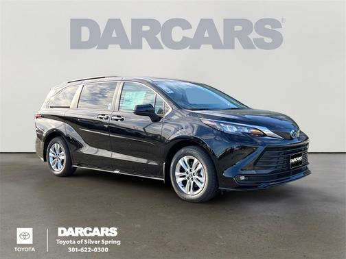 2025 Toyota Sienna XLE