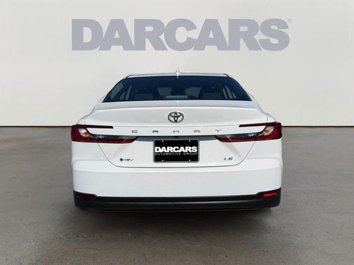 Ice 2025 Toyota Camry LE