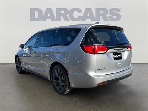 2020 Chrysler Pacifica Touring
