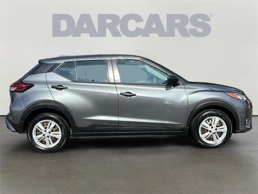 2023 Nissan Kicks S