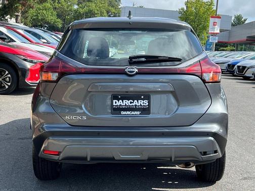 2023 Nissan Kicks S