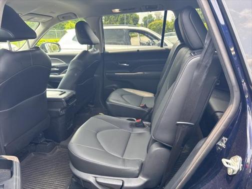 2024 Toyota Grand Highlander Hybrid XLE