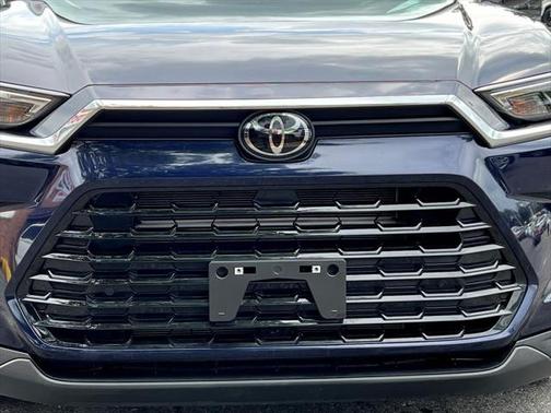 2024 Toyota Grand Highlander Hybrid XLE