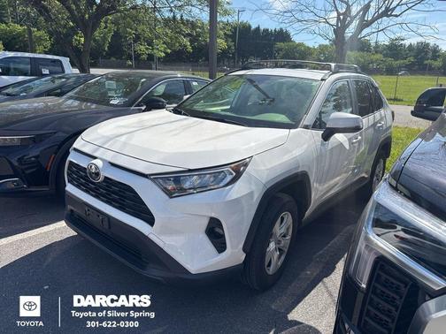 Super White 2020 Toyota RAV4 XLE