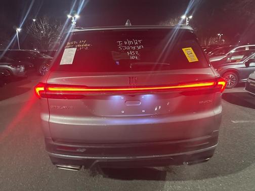 2025 Buick Enclave Preferred FWD