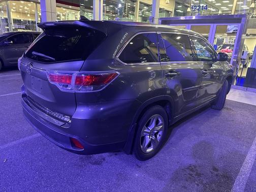 2015 Toyota Highlander Limited Platinum