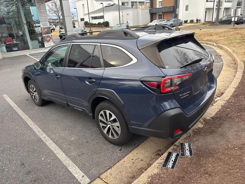 2023 Subaru Outback Premium