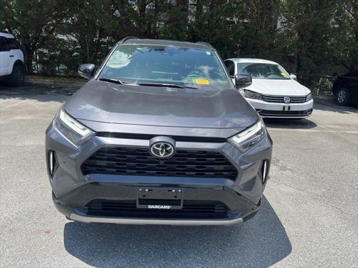2025 Toyota RAV4 Hybrid SE