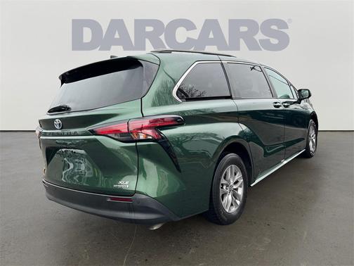 2022 Toyota Sienna XLE