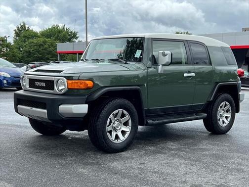2014 Toyota FJ Cruiser Base
