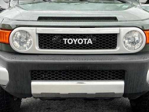 2014 Toyota FJ Cruiser Base