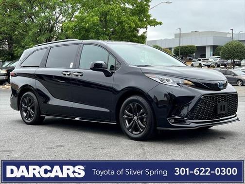 2025 Toyota Sienna XSE 7 Passenger