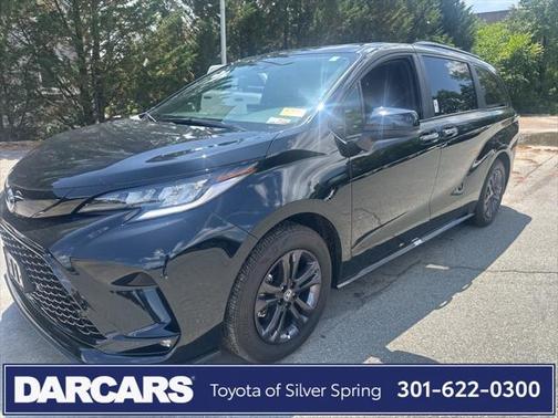 2025 Toyota Sienna XSE 7 Passenger