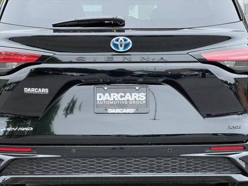2025 Toyota Sienna XSE 7 Passenger
