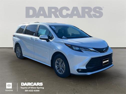 2025 Toyota Sienna XLE 7 Passenger