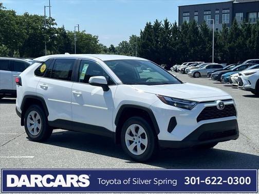 2025 Toyota RAV4 LE