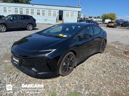 2025 Toyota Prius L