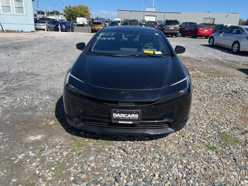2025 Toyota Prius L