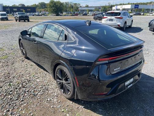 2025 Toyota Prius L