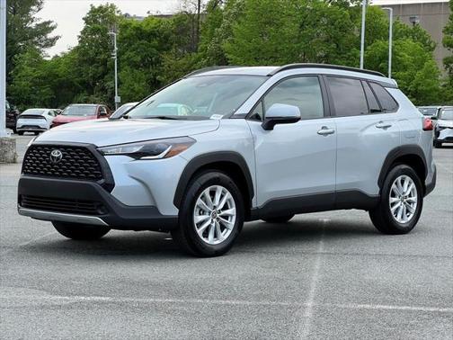 2023 Toyota Corolla Cross LE