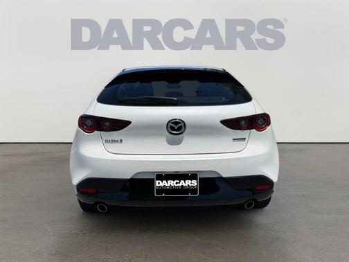 Snowflake White Pearl Mica 2022 Mazda Mazda3 FWD
