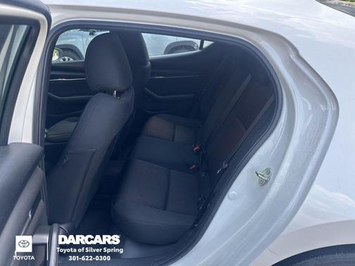 Snowflake White Pearl Mica 2022 Mazda Mazda3 FWD