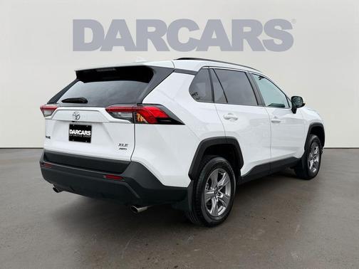 Ice 2025 Toyota RAV4 XLE