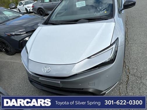 2025 Toyota Prius LE