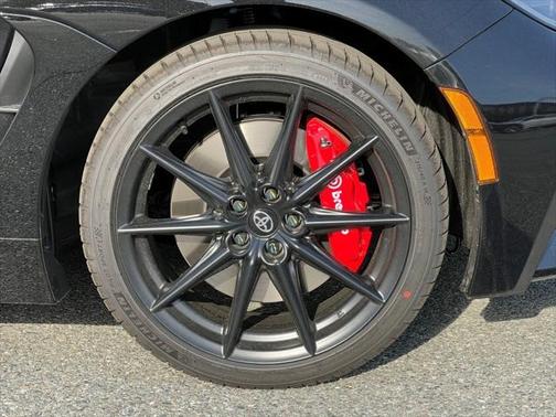 2025 Toyota GR86 Premium