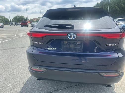 2022 Toyota Venza LE