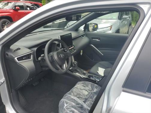 2025 Toyota Corolla Hybrid SE