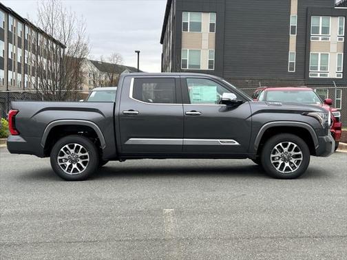 2025 Toyota Tundra Hybrid 1794 Edition