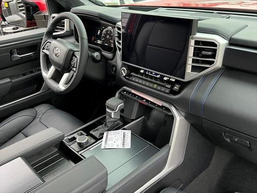 2025 Toyota Sequoia Platinum