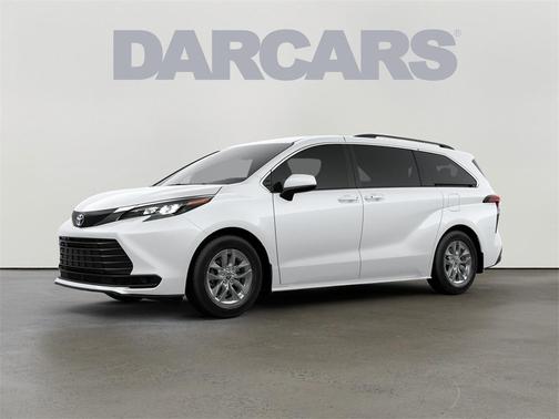 2025 Toyota Sienna LE