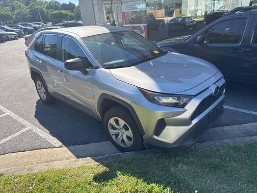 Silver Sky Metallic 2022 Toyota RAV4 LE