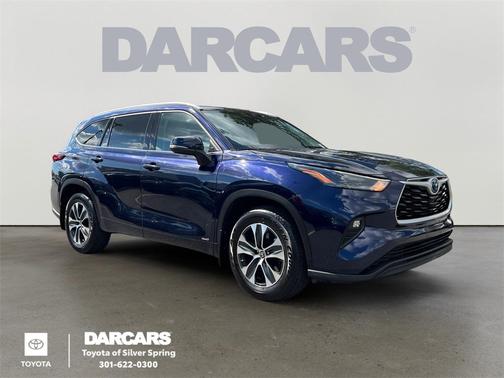 2022 Toyota Highlander Hybrid XLE