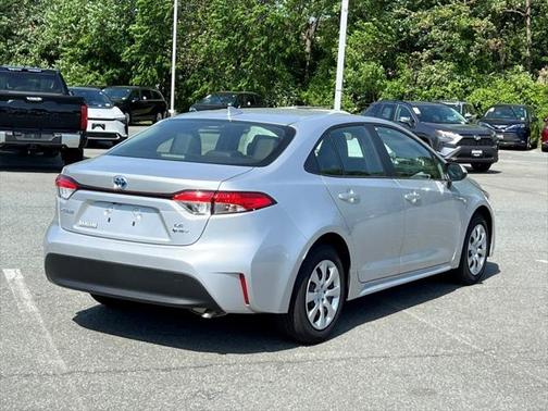 2025 Toyota Corolla Hybrid LE