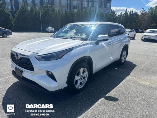 Wind Chill Pearl 2023 Toyota Highlander LE