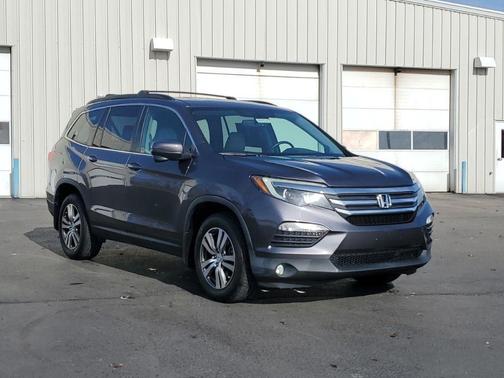 2016 Honda Pilot EX-L w/ Navigation