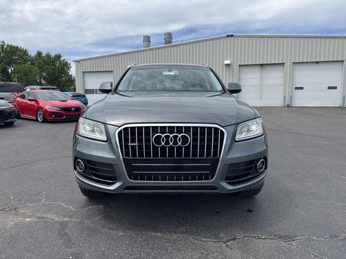 Monsoon Gray Metallic 2015 Audi Q5 3.0T Premium Plus