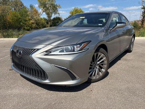 2019 Lexus ES 300h 300H