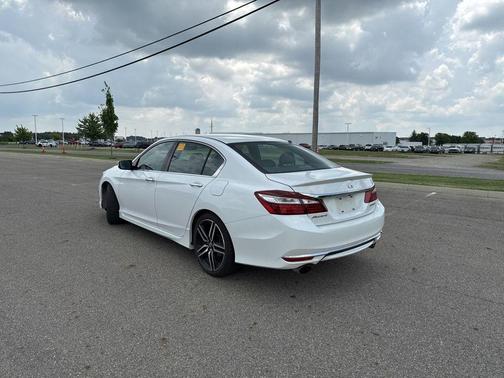 2016 Honda Accord Sport