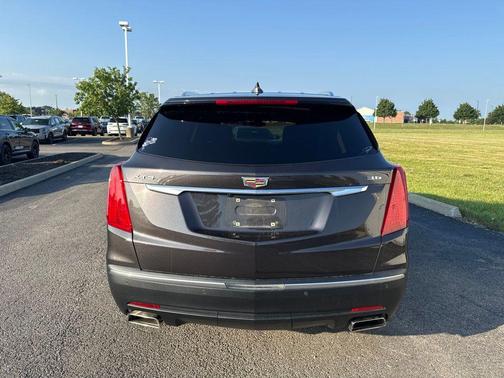 Dark Granite Metallic 2019 Cadillac XT5 Luxury