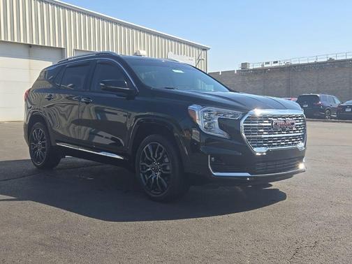Ebony Twilight Metallic 2023 GMC Terrain Denali