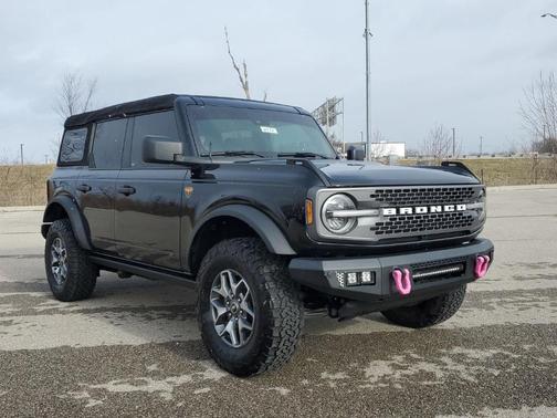 2023 Ford Bronco Badlands